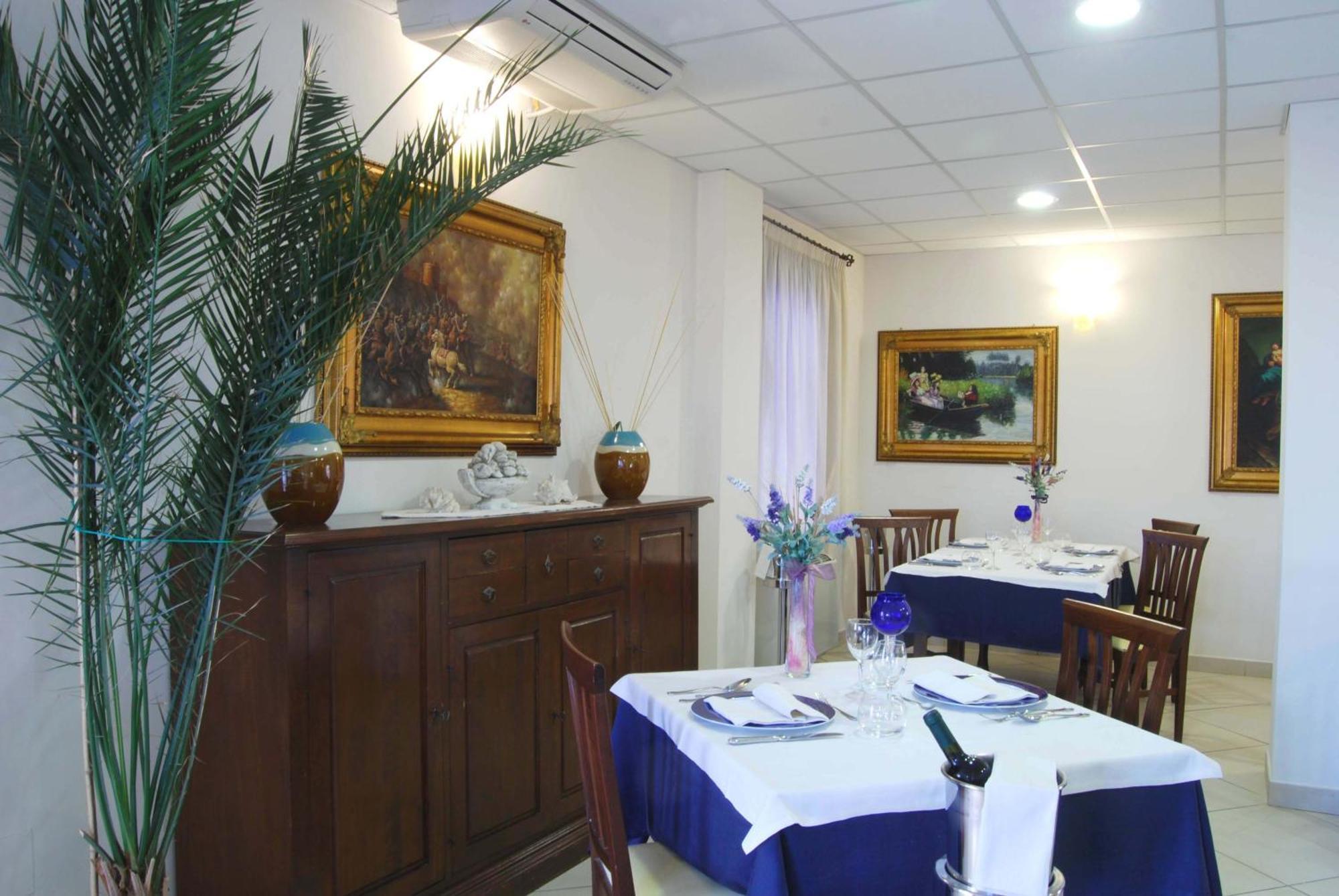Hotel Caggiari 세니갈리아 외부 사진