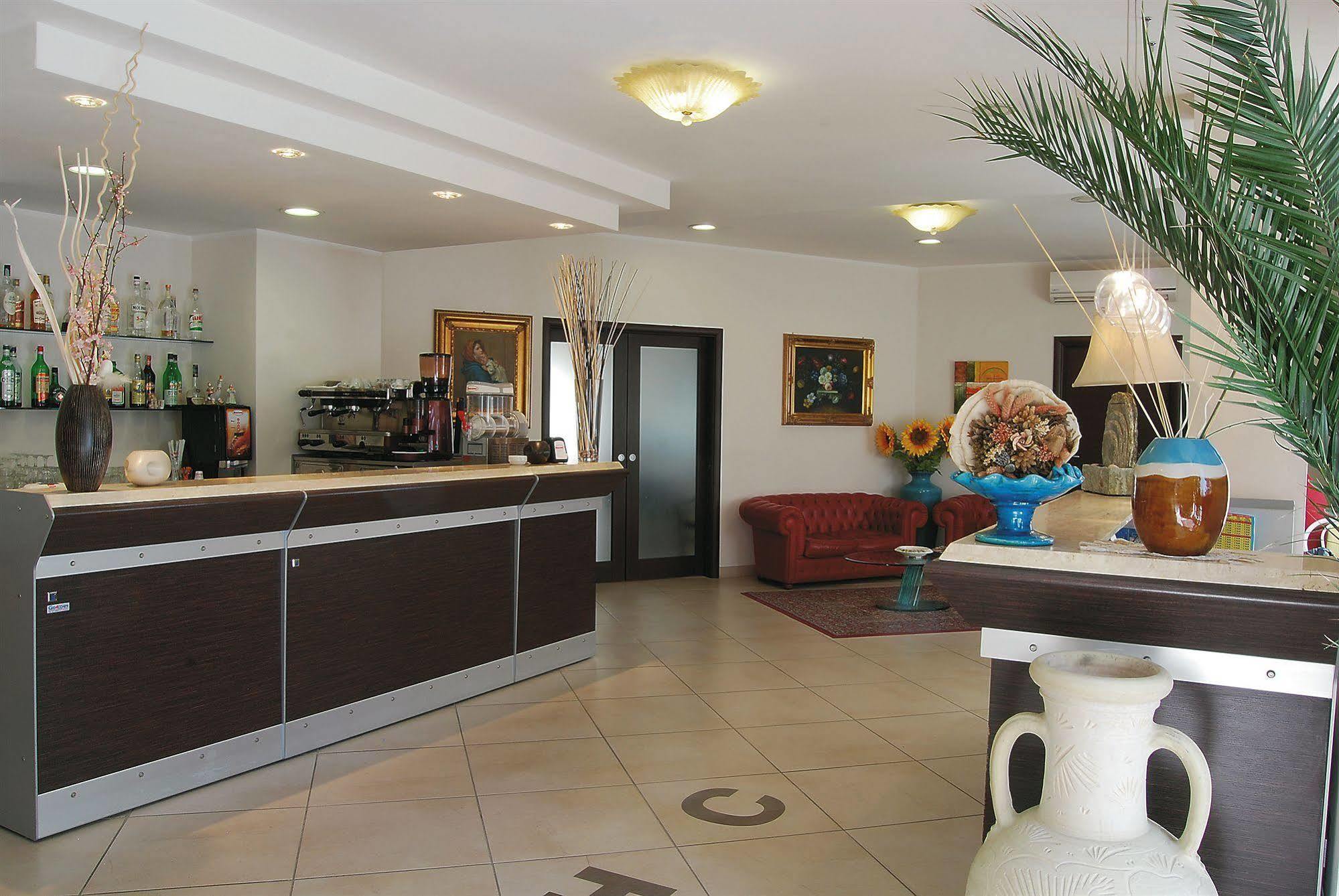 Hotel Caggiari 세니갈리아 외부 사진