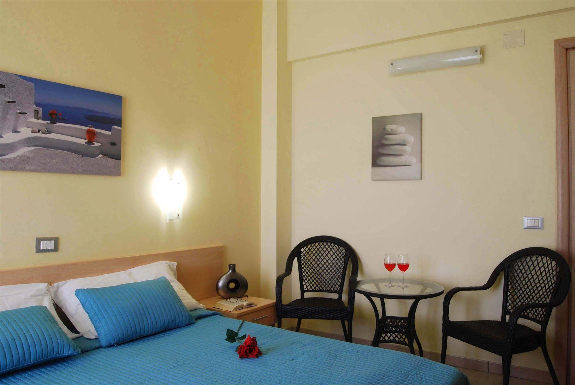 Hotel Caggiari 세니갈리아 외부 사진